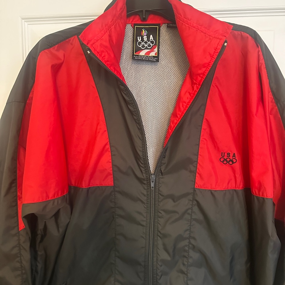 80’s USA‎ Olympics Nylon Windbreaker Jacket Men’s Large, Black & Red